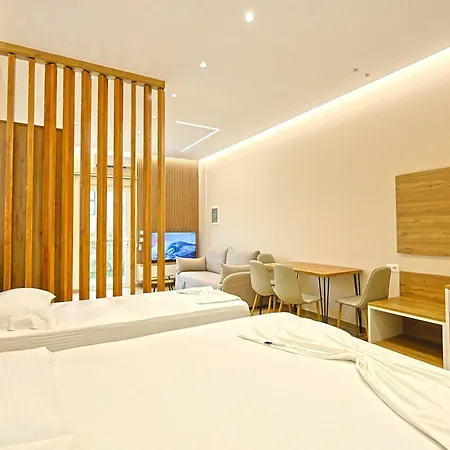 Coastline Luxury & Апартаменты