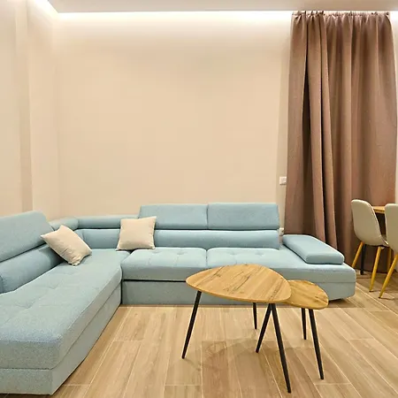 Coastline Luxury & * Durrës