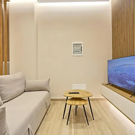 Апартаменты Coastline Luxury &