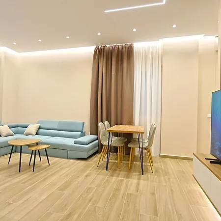 Coastline Luxury & Апартаменты